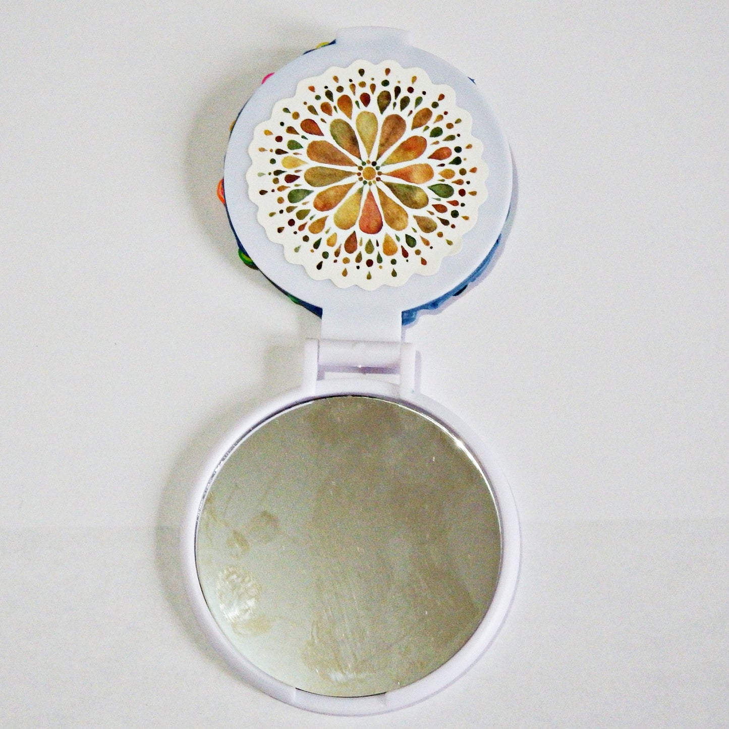 Ensemble brosse et miroir décoration artisanale en colle-crème, pièce unique, bleu