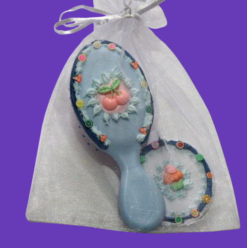 Ensemble brosse et miroir décoration artisanale en colle-crème, pièce unique, bleu