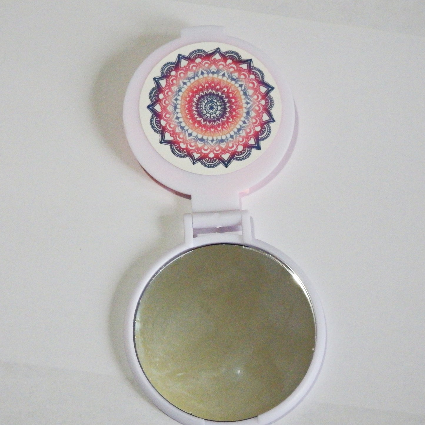 Ensemble brosse, serre-tête et miroir décoration artisanale en colle-crème, rose