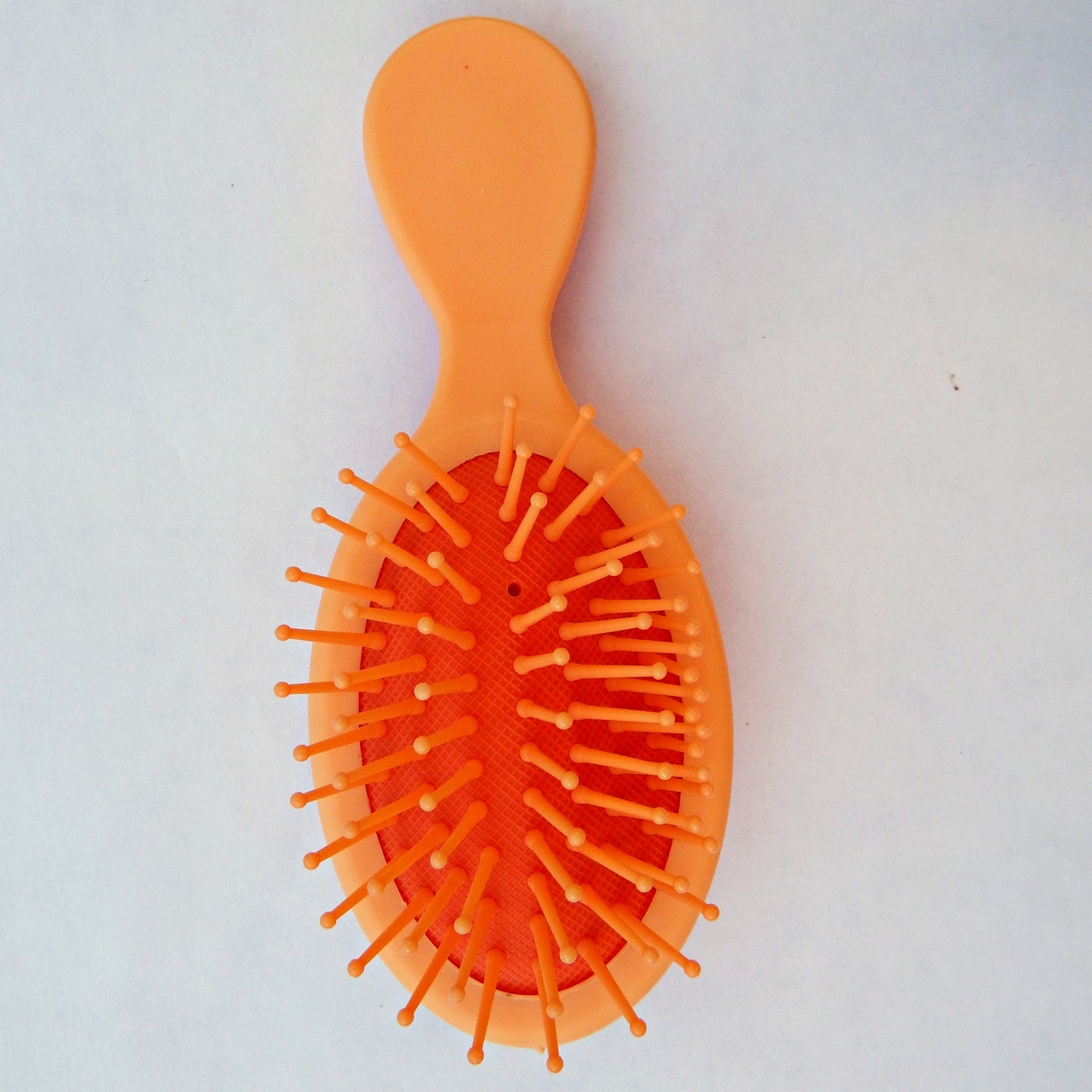 Ensemble brosse, peigne et miroir décoration artisanale en colle-crème, orange