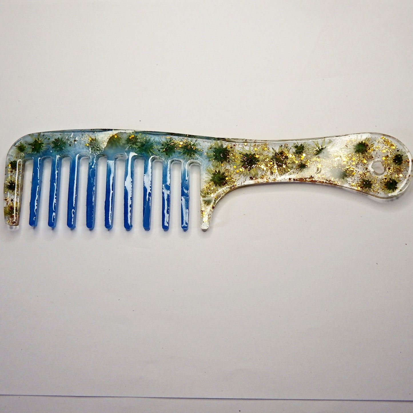 Peigne en résine avec fleurs naturelles, pièce unique, plusieurs modèles