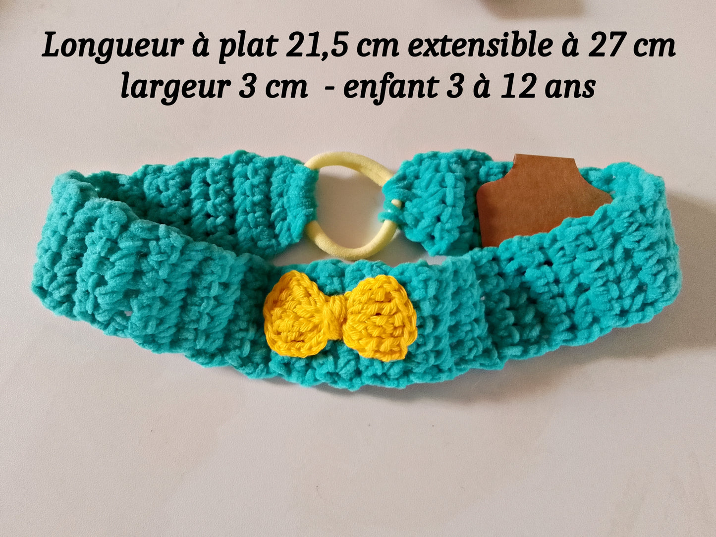 Plusieurs modèles  de bandeaux avec elastique, fabrication artisanale au crochet,