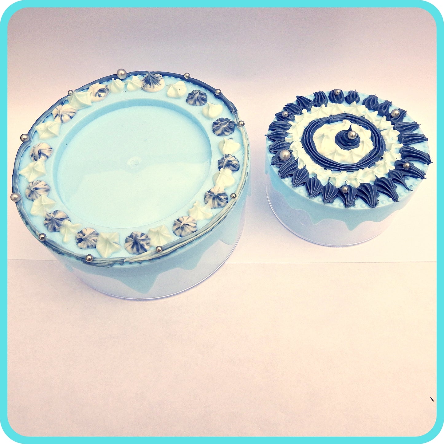 Boites à bijoux, décoration artisanale en colle-crème, pièce unique, bleue