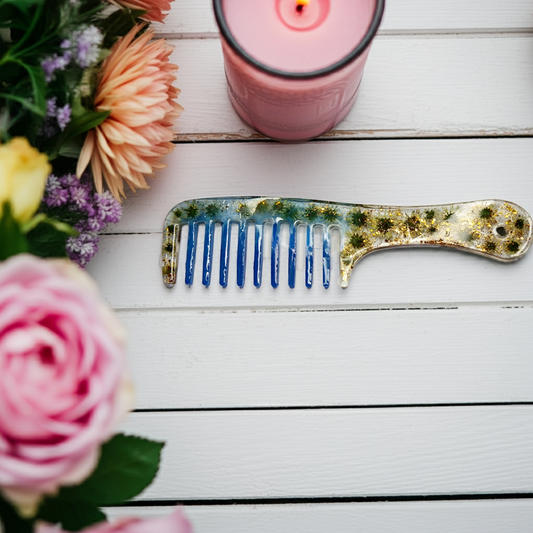 Peigne en résine avec fleurs naturelles, pièce unique, plusieurs modèles